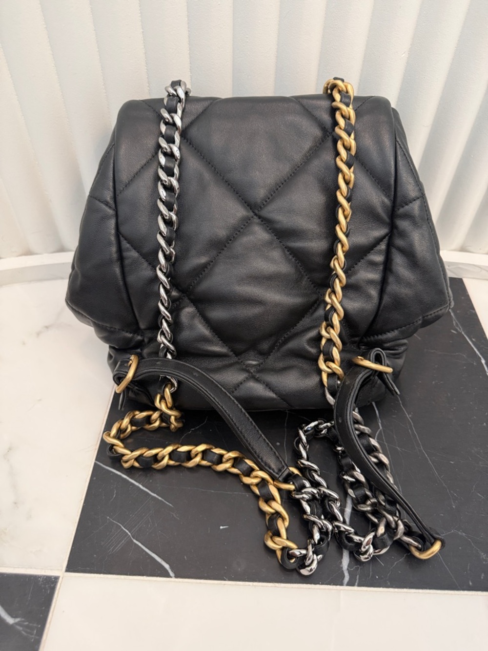 CHANEL 19 Black Quilted Leather Backpack with Mixed Metal Chain Trim - Picture 5 of 7